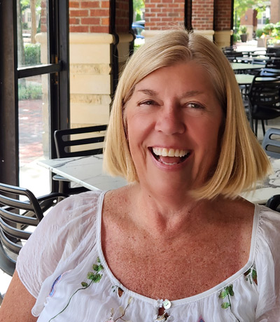 Lisa Hagan of Lisa Hagan Books